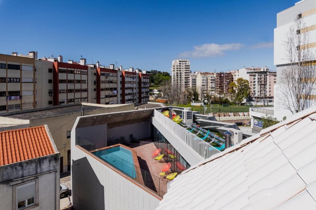 Double Room with Balcony room - Image 1