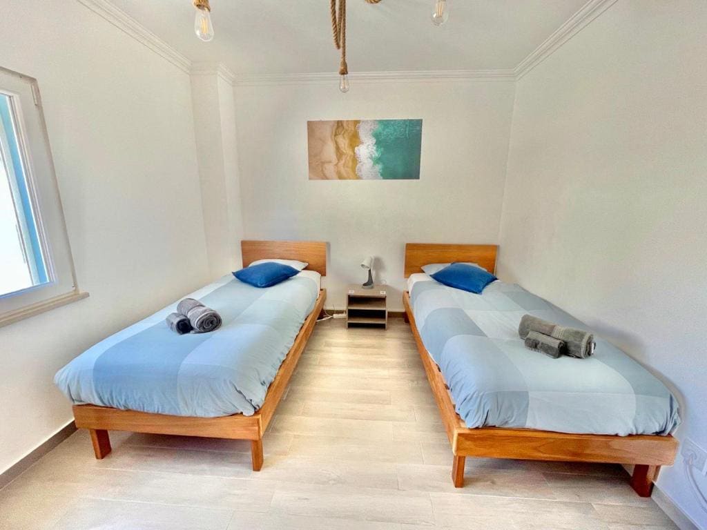 Double Room with Sea View room - Image 3