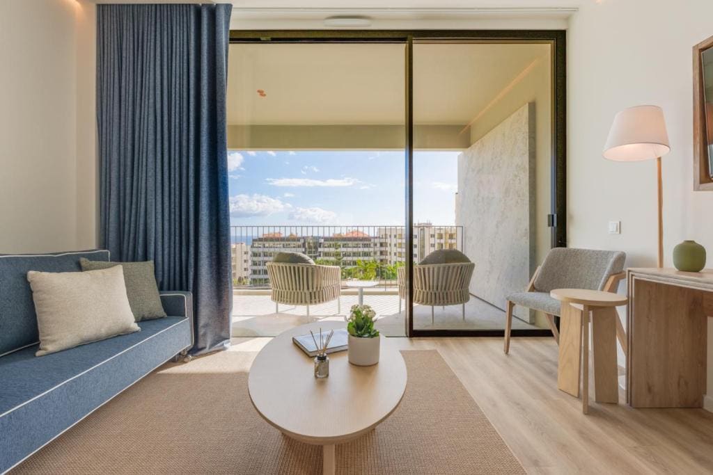 Suite room - Image 2