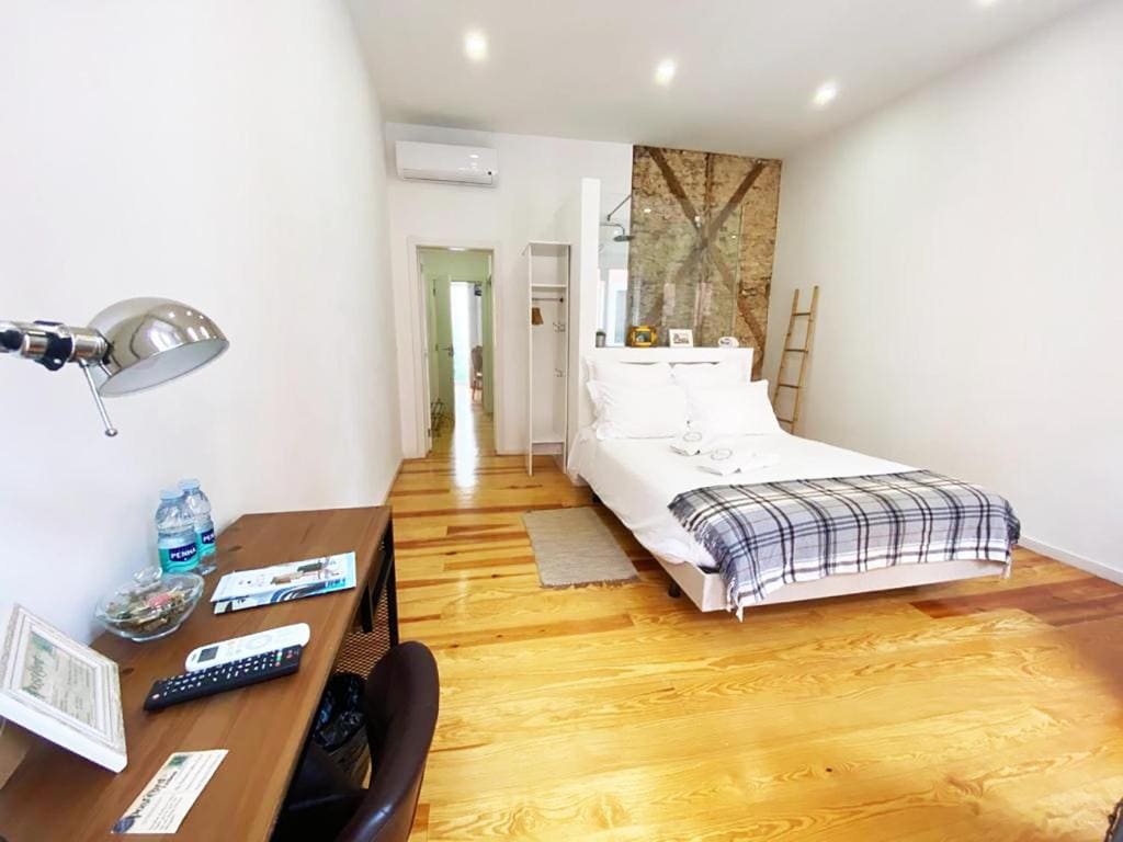 Premium Double Room room - Image 2