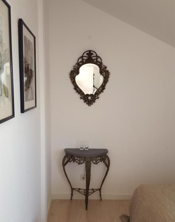 Standard Double Room room - Image 2