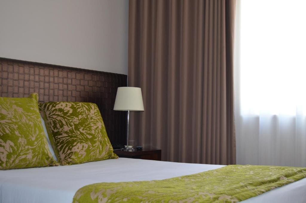 Economy Twin Room room - Image 3
