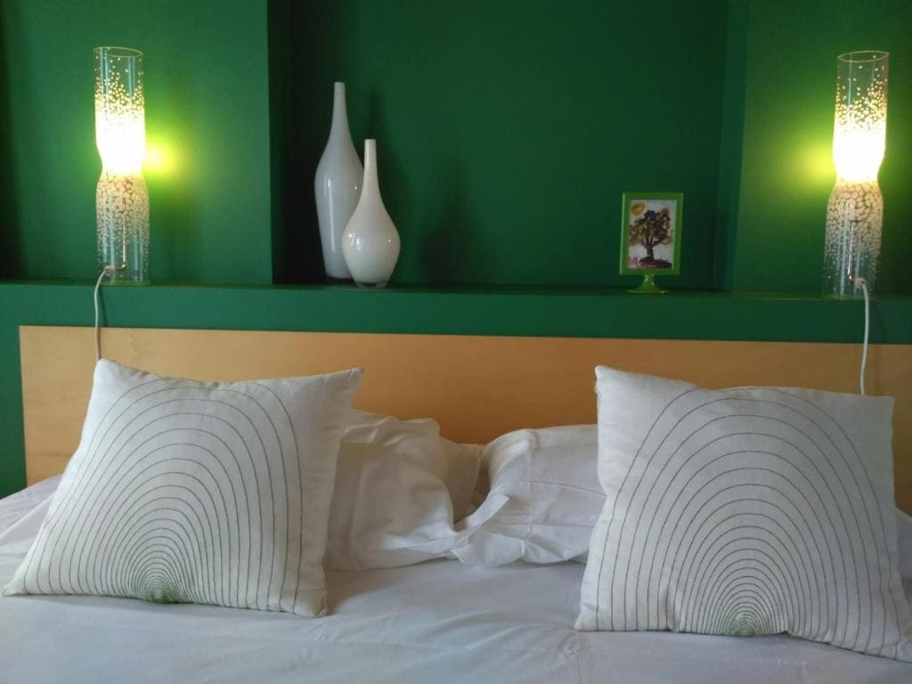 Standard Double Room with Fan room - Image 3