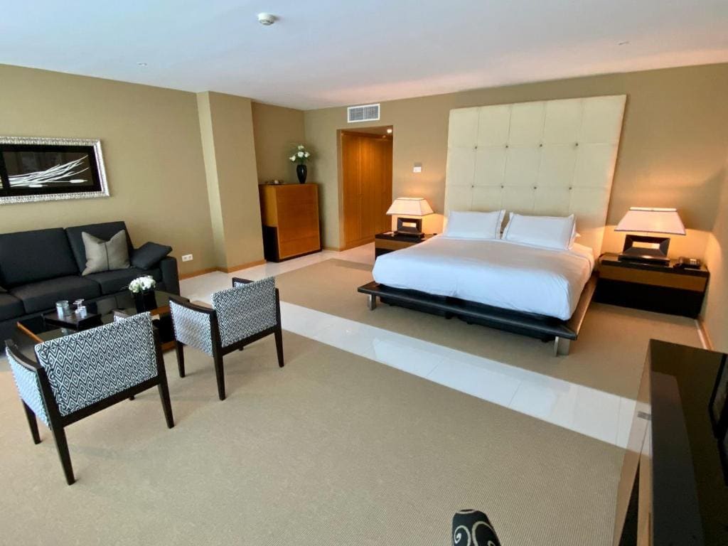 Superior Double Room room - Image 2