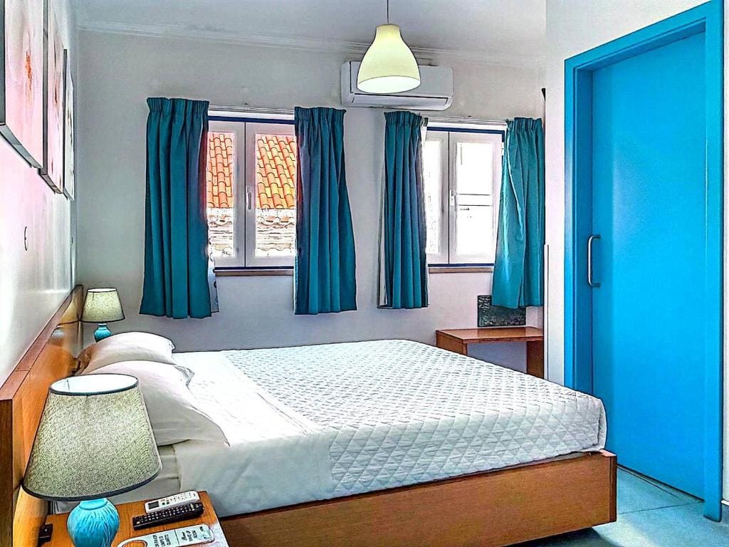 Standard Twin Room room - Image 1