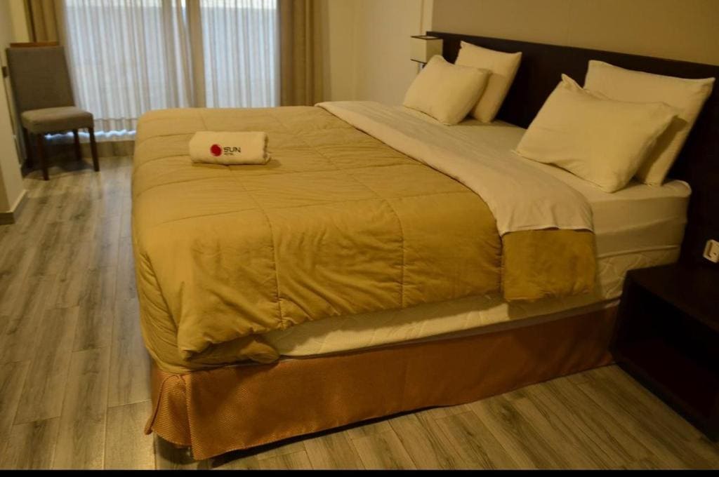 Triple Room with View room - Image 1