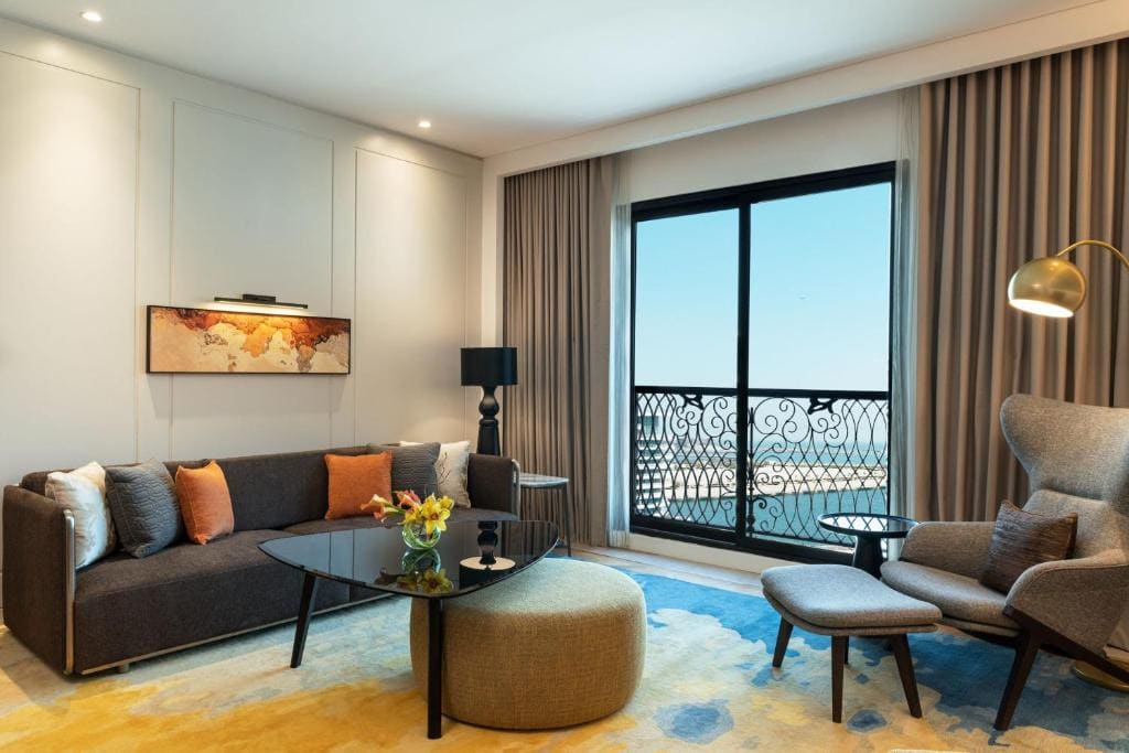 Deluxe Two-Bedroom Apartment room - Image 1