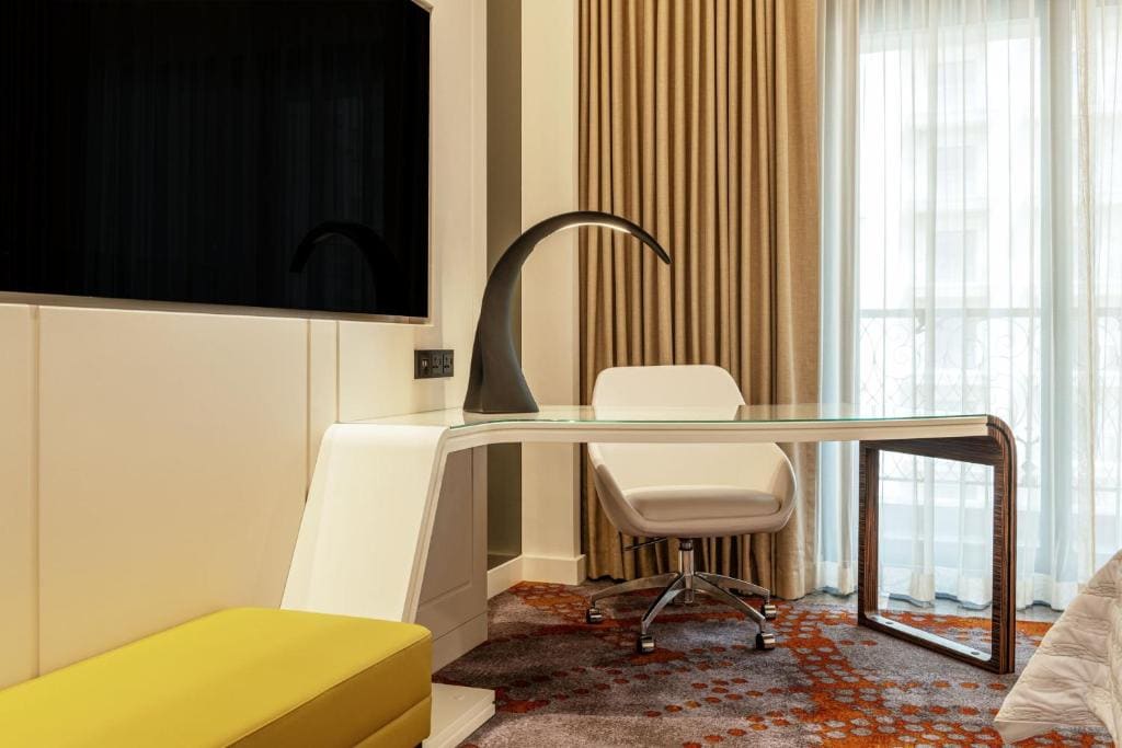 Vendome Twin Room room - Image 3