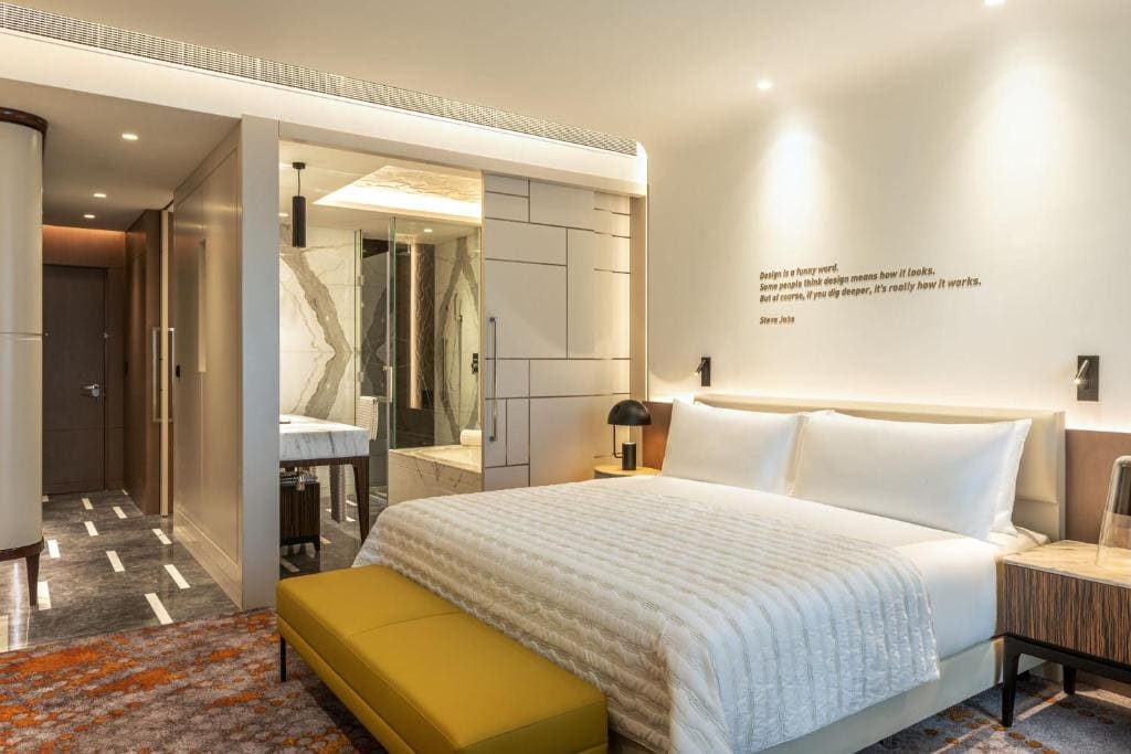 Vendome King Room room - Image 3