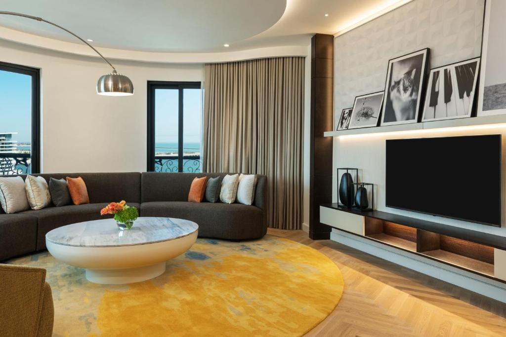 City or Sea View Superior Two Bedroom Apartment room - Image 1