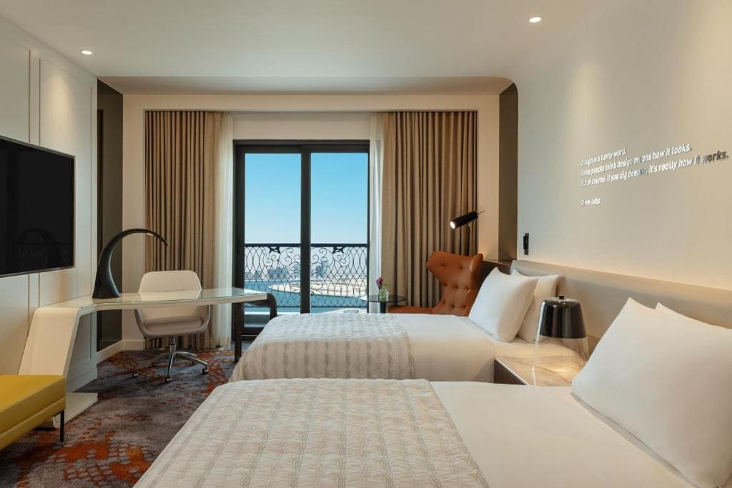 Vendome King Room room - Image 2