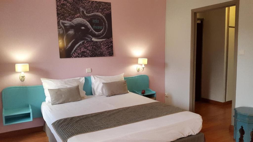 Superior Double Room room - Image 3