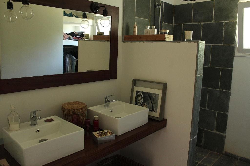 Deluxe Double Room room - Image 2