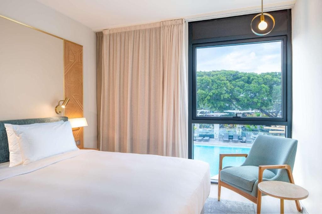 Superior Room with Pool or Ocean View room - Image 1