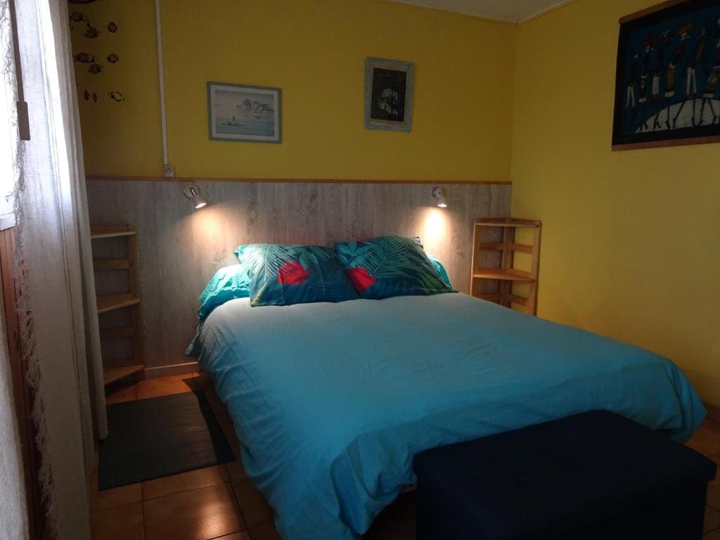Double Room with Garden View room - Image 3