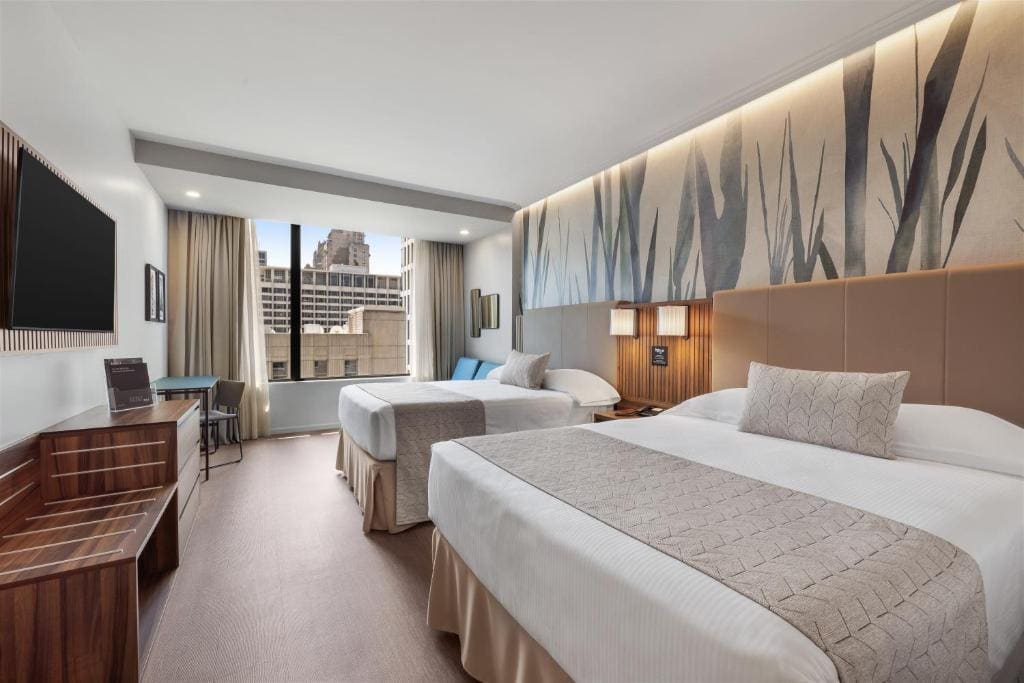 Deluxe Double Room with Two Double Beds room - Image 2
