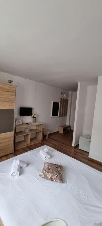 Double or Twin Room room - Image 3