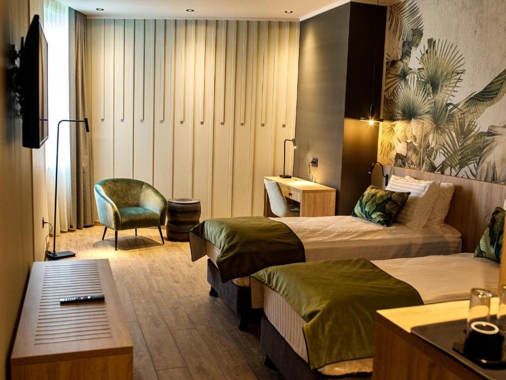 Superior Double Room - Free access to Aquapark room - Image 3
