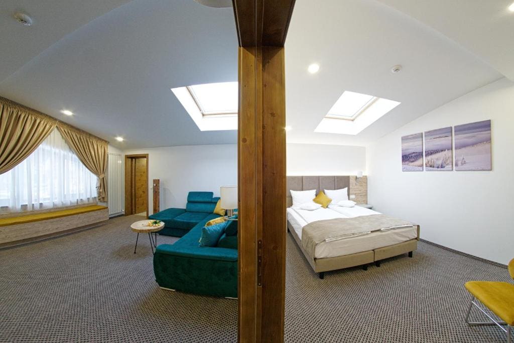Superior Double Room room - Image 3