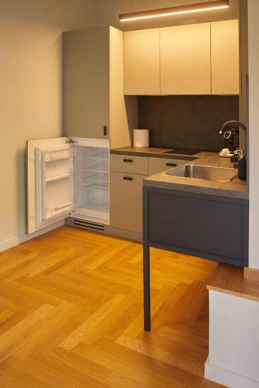 Two-Bedroom Apartment room - Image 1
