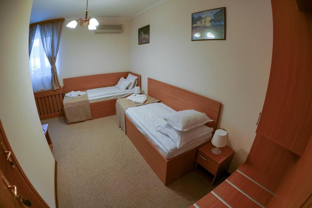 Twin Room room - Image 1
