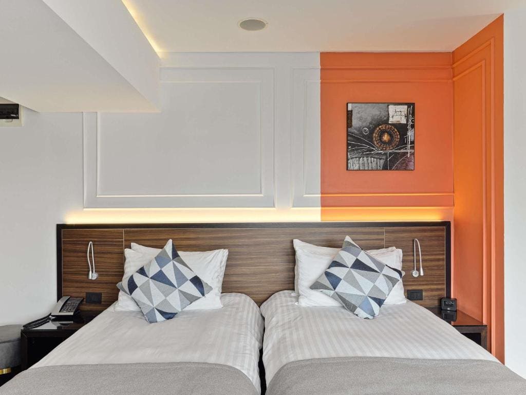 Accessible Queen Room room - Image 3