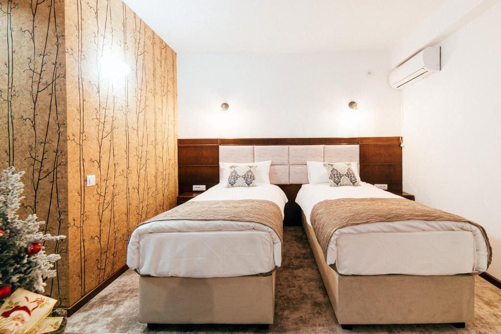Economy Twin Room room - Image 3