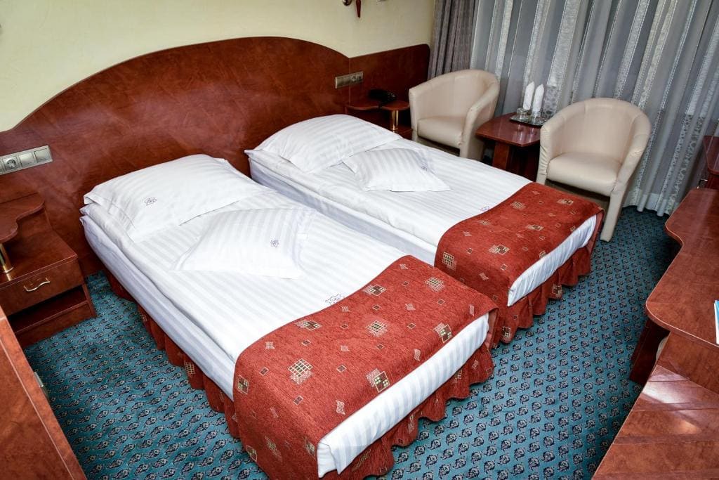Standard Double or Twin Room room - Image 1