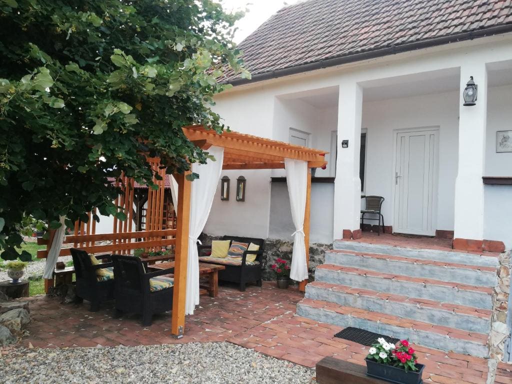 Double Room with Private Bathroom room - Image 2