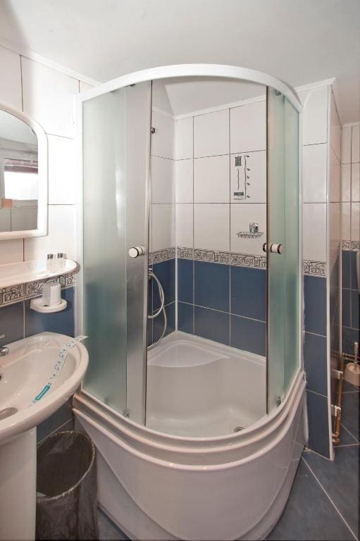Standard Double Room room - Image 1