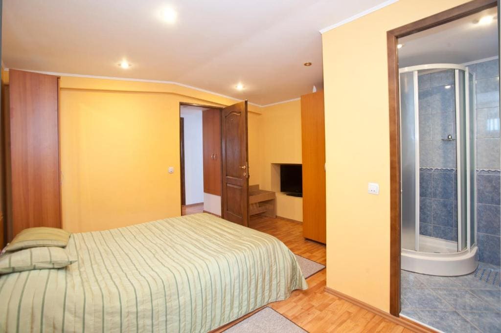 Standard Double Room room - Image 2