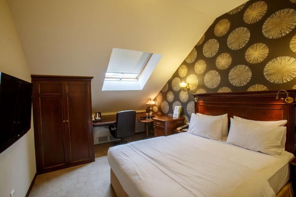 Queen Room room - Image 2