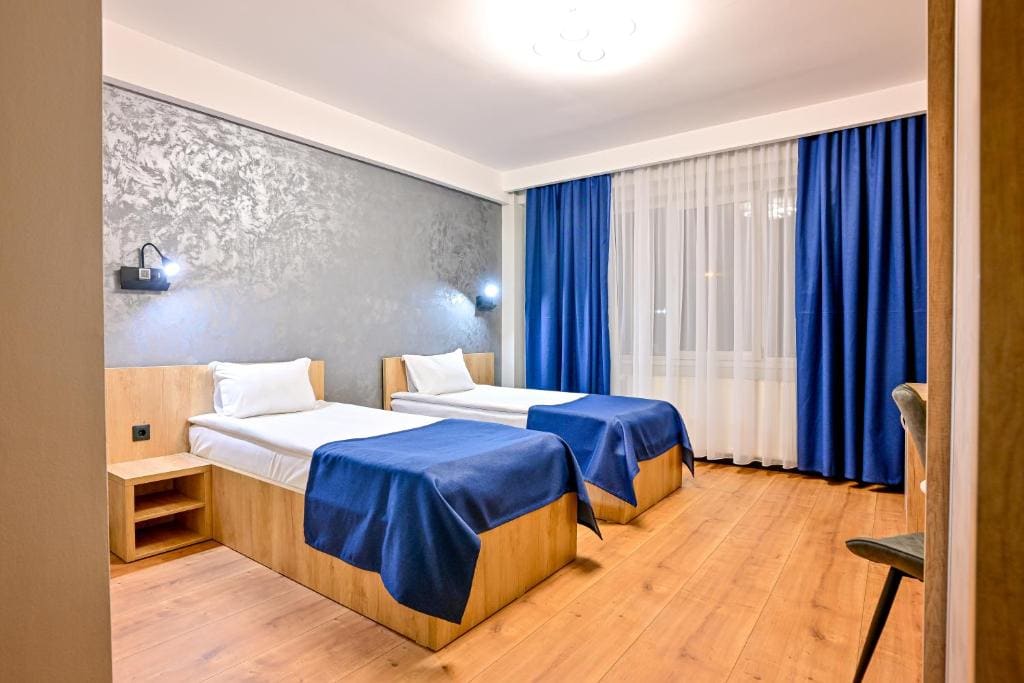 Twin Room room - Image 2
