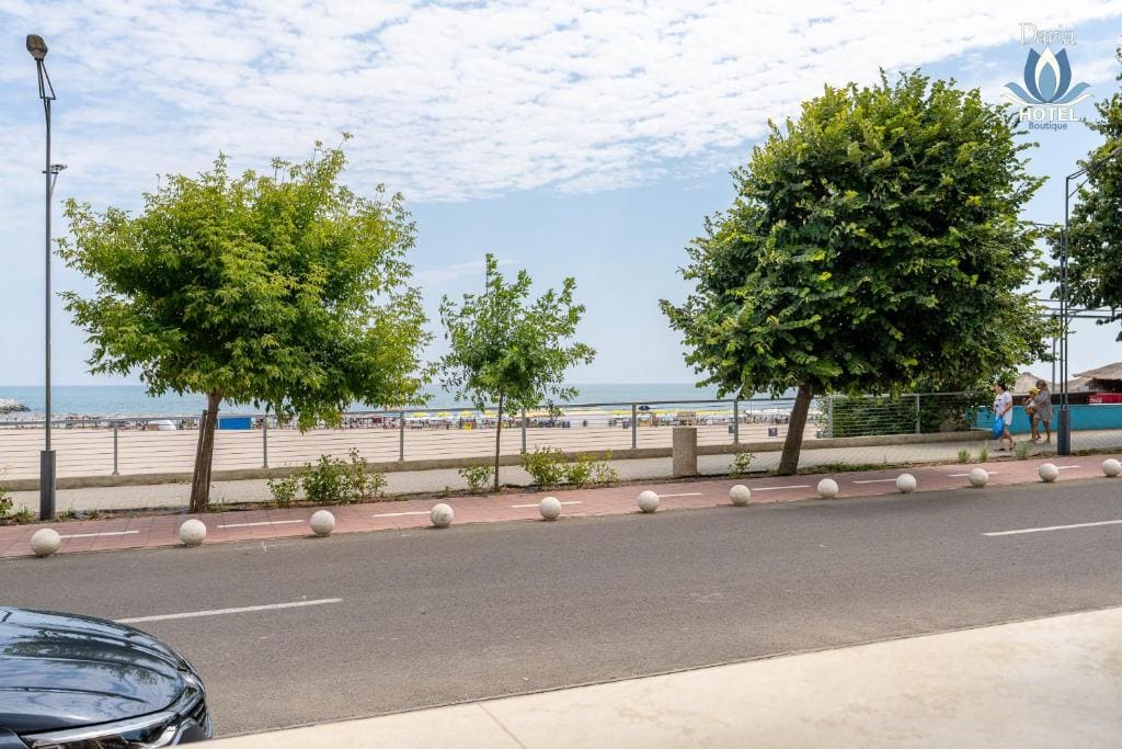 Two Bedroom Suite with Sea View room - Image 1
