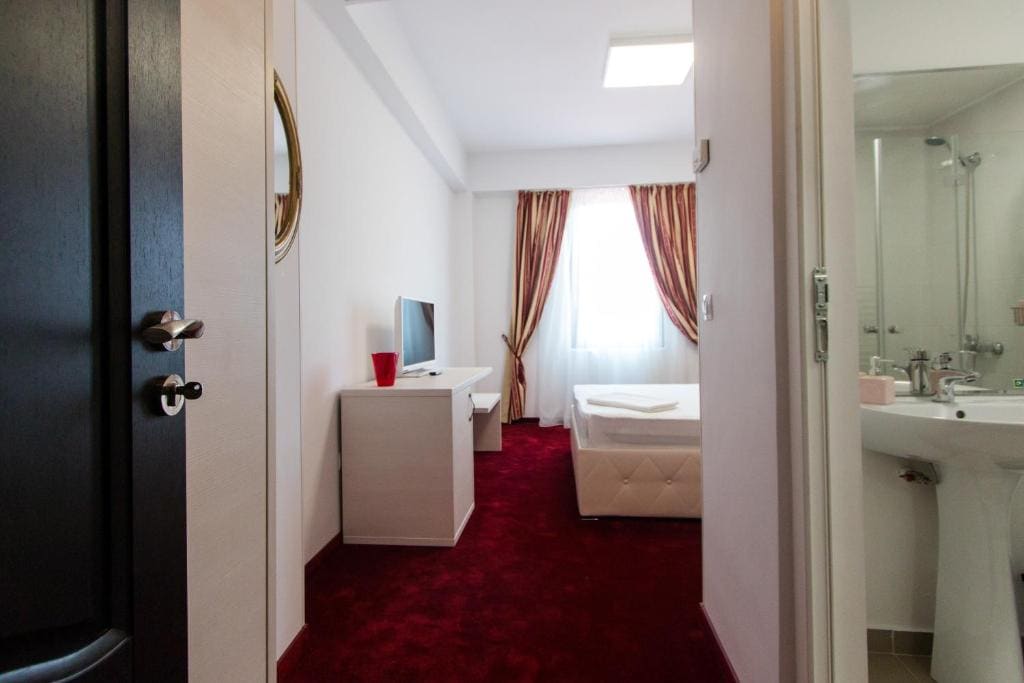 Deluxe Single Room room - Image 2