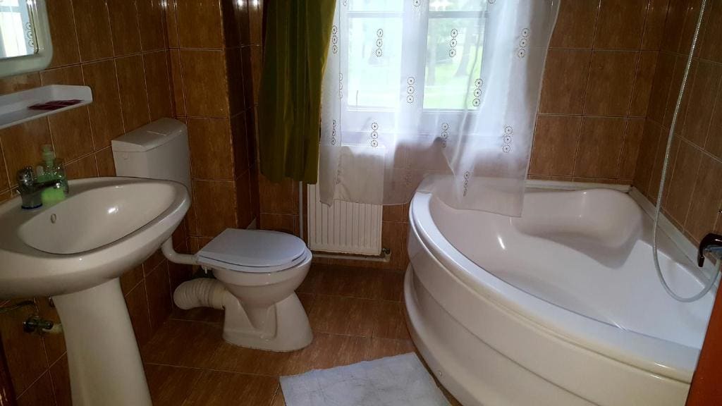 Apartment room - Image 1