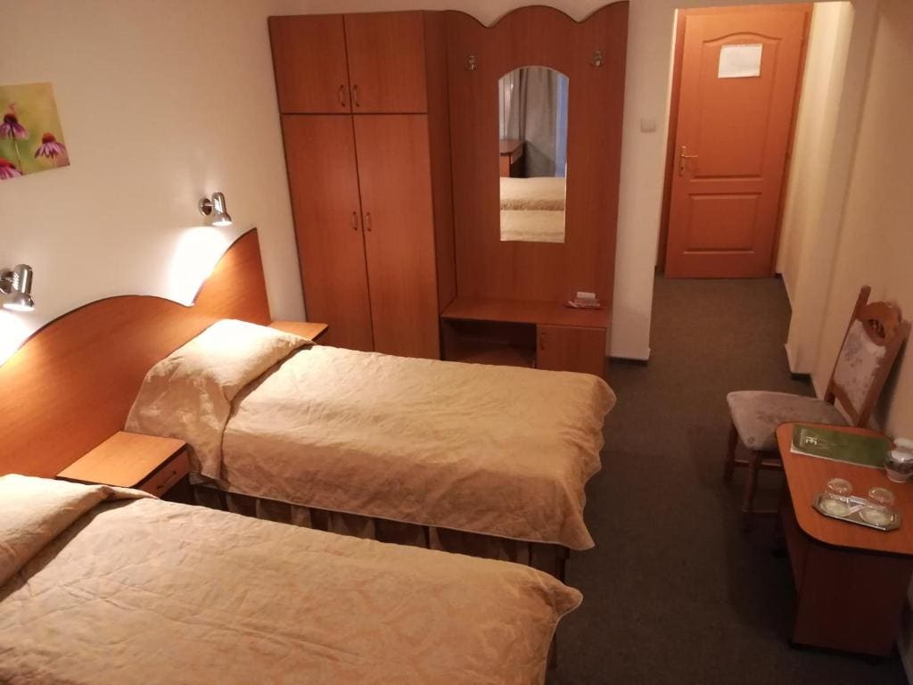 Twin Room room - Image 3