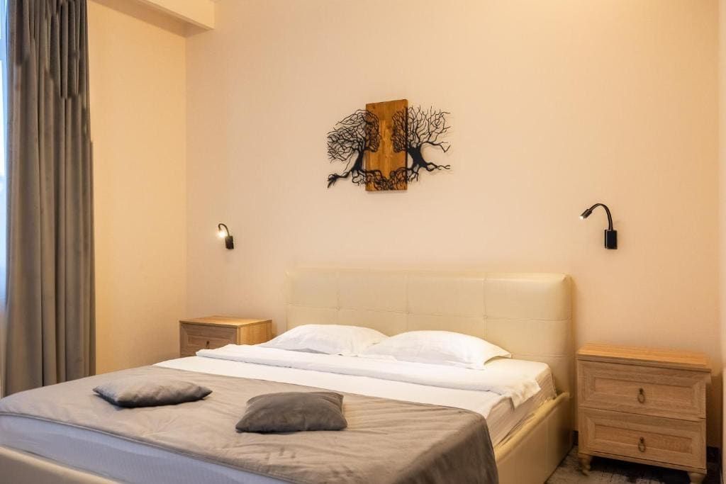 Apartment room - Image 2