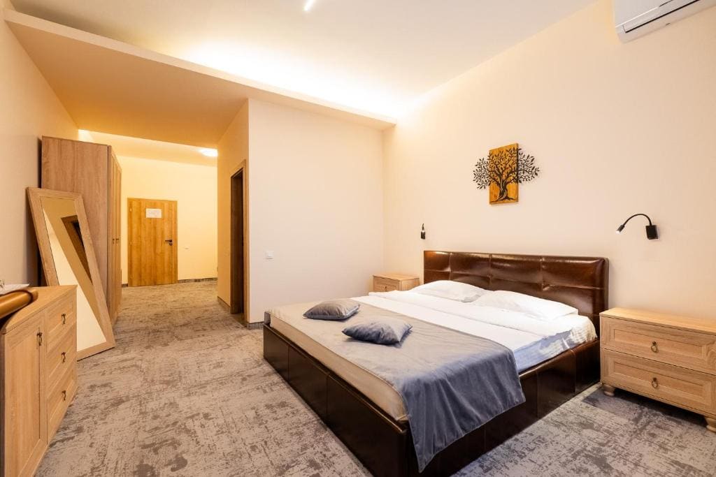 Suite room - Image 1
