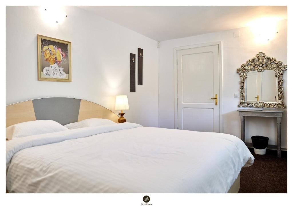 Double Room room - Image 2