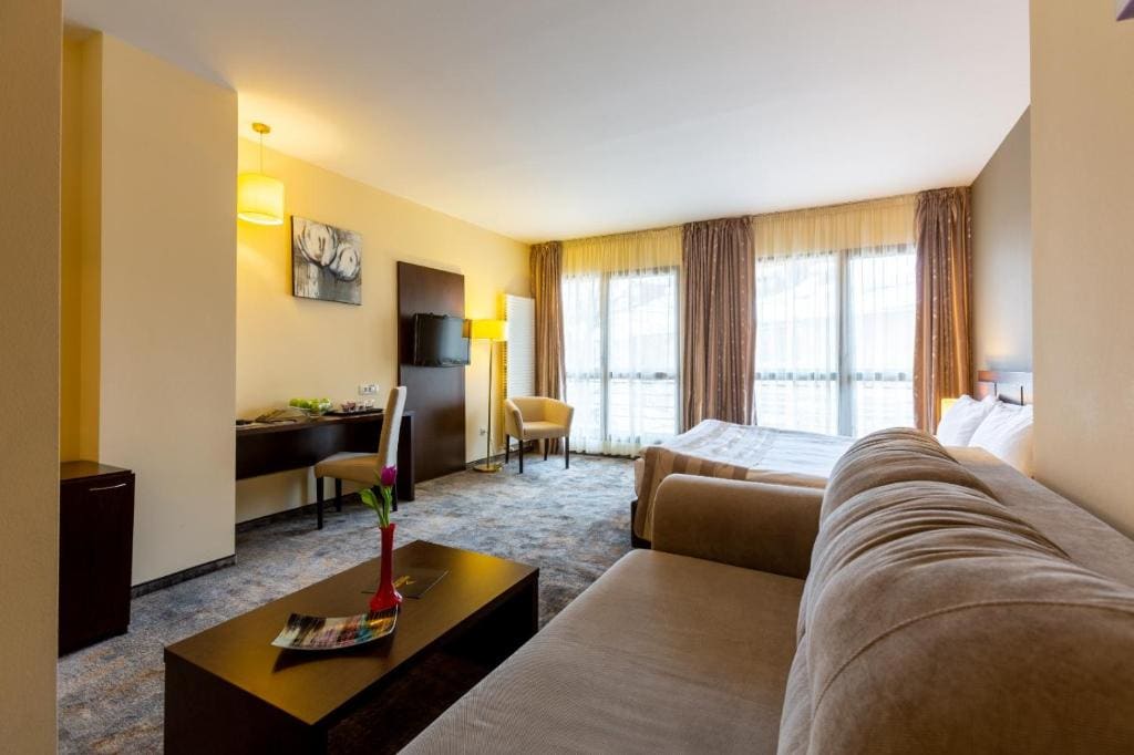 Prestige Suite room - Image 2