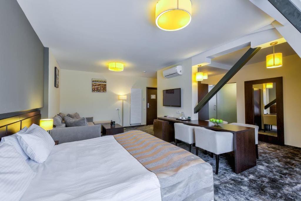 Grand Suite room - Image 1