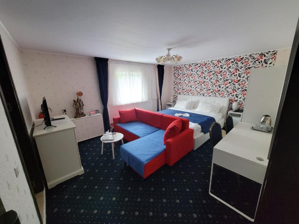 Superior Double Room room - Image 1