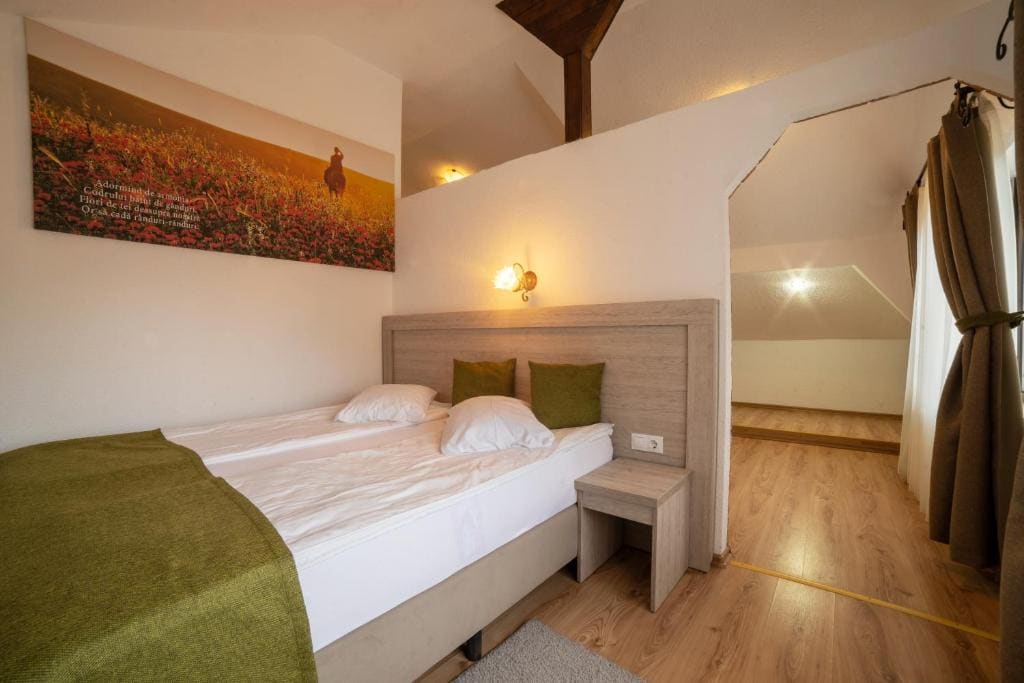 Quadruple Room room - Image 2