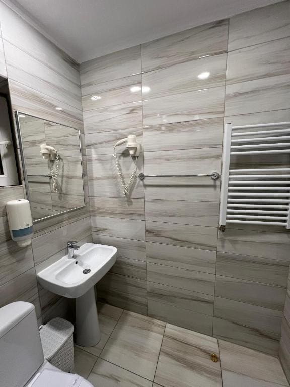 Deluxe Double Room with Extra Bed room - Image 1
