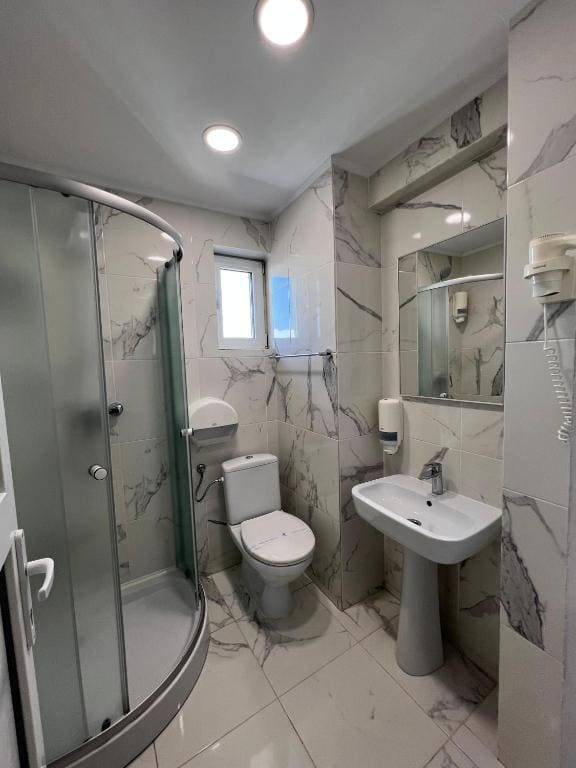 Deluxe Double Room room - Image 2