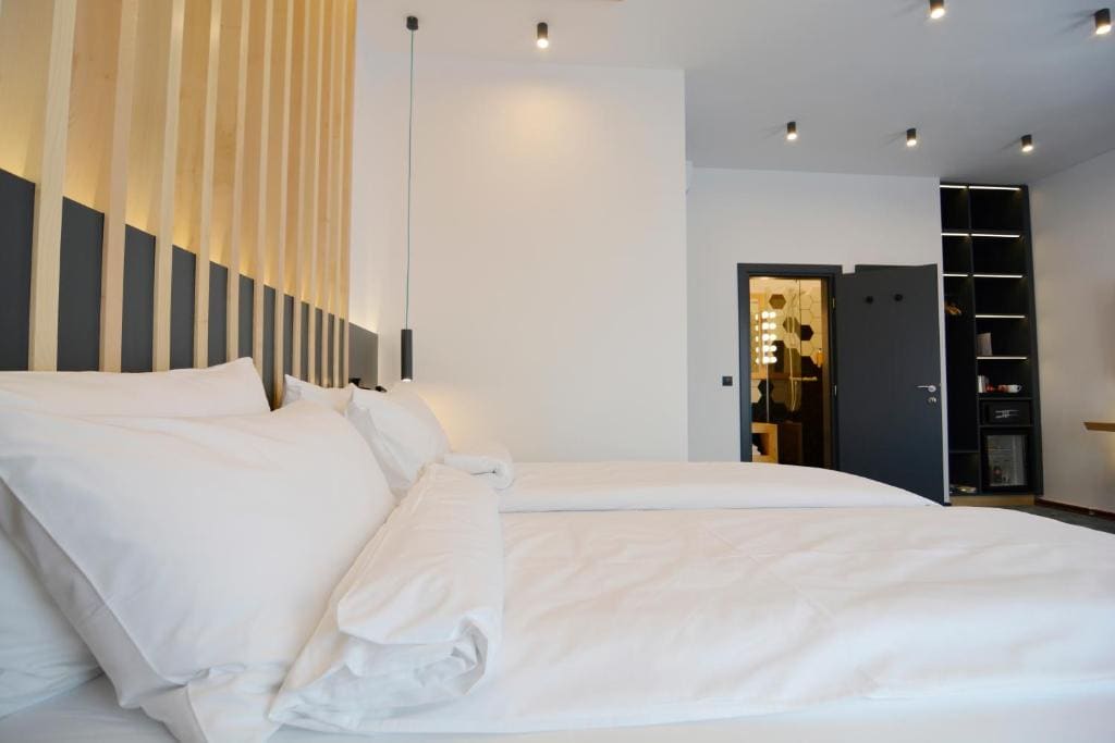 Superior Double Room room - Image 2