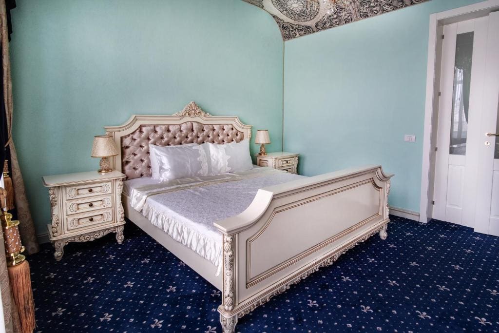 Deluxe Apartment room - Image 3