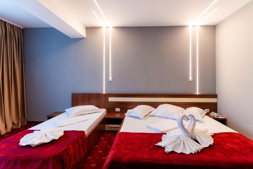 Classic Triple Room room - Image 1