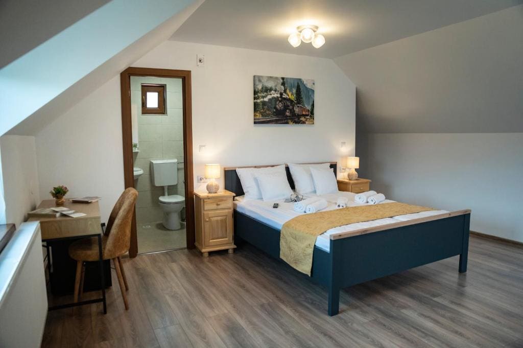 Quadruple Room room - Image 2